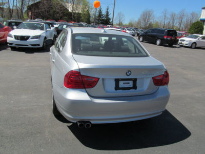 2011 BMW 328  i xDrive