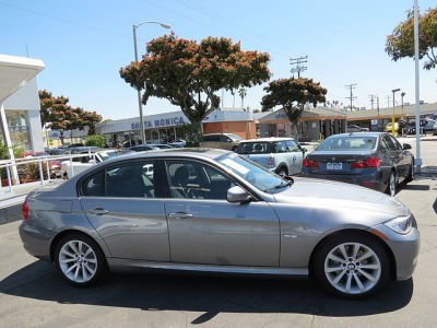2011 BMW 328  i