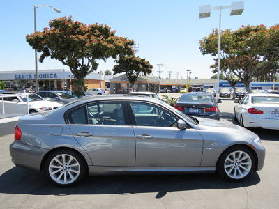 2011 BMW 328  i