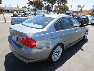 2011 BMW 328  i