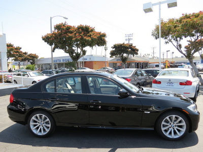 2011 BMW 328  i