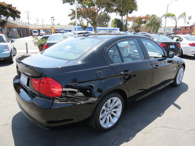 2011 BMW 328  i