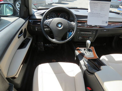 2011 BMW 328  i