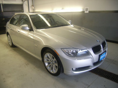 2011 BMW 328  i xDrive