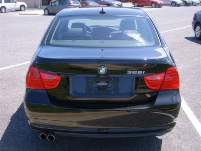 2011 BMW 328  i xDrive