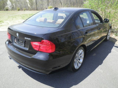 2011 BMW 328  i xDrive