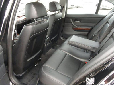 2011 BMW 328  i