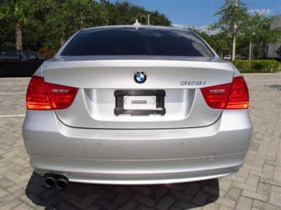 2011 BMW 328  i