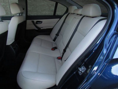 2011 BMW 328  i