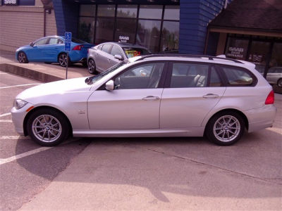 2010 BMW 328  i xDrive