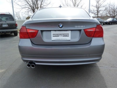 2011 BMW 328  i xDrive