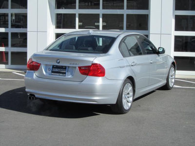 2011 BMW 328  i xDrive