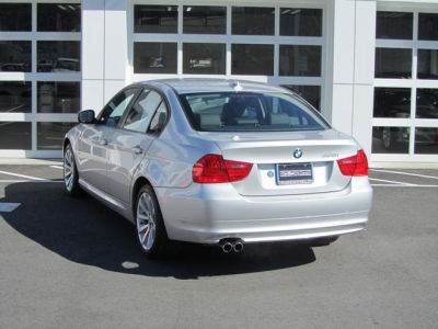 2011 BMW 328  i xDrive