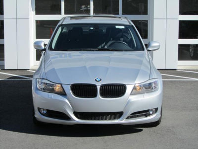 2011 BMW 328  i xDrive