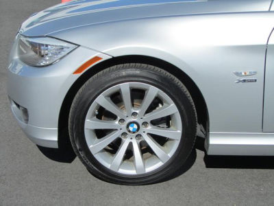 2011 BMW 328  i xDrive