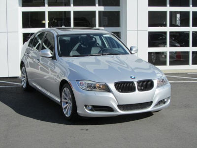 2011 BMW 328  i xDrive
