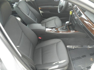 2009 BMW 328  i xDrive