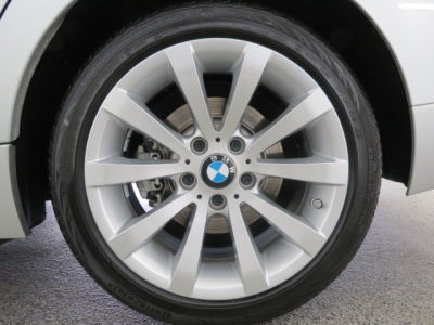 2011 BMW 328  i xDrive