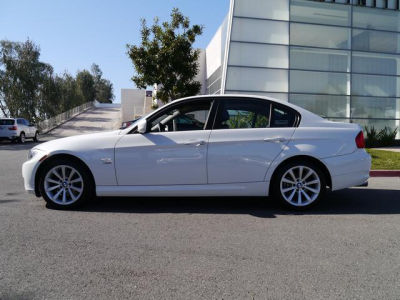 2011 BMW 328  i xDrive