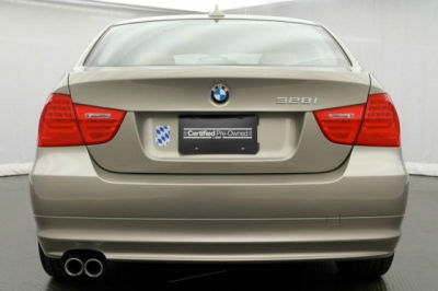 2011 BMW 328  i xDrive