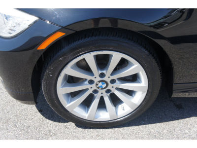 2011 BMW 328  i xDrive