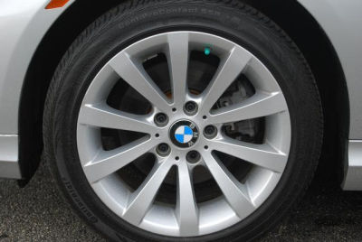 2011 BMW 328  i xDrive