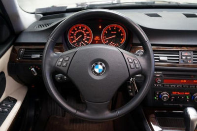 2011 BMW 328  i xDrive