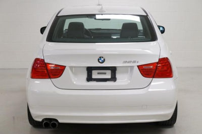 2011 BMW 328  i xDrive