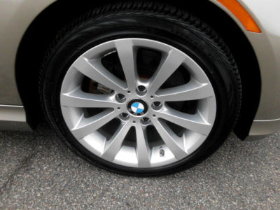 2011 BMW 328  i xDrive