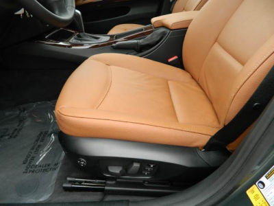 2011 BMW 328  i xDrive