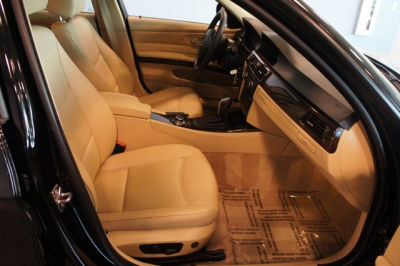 2010 BMW 328  i xDrive