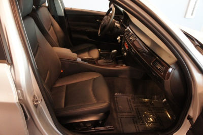 2011 BMW 328  i
