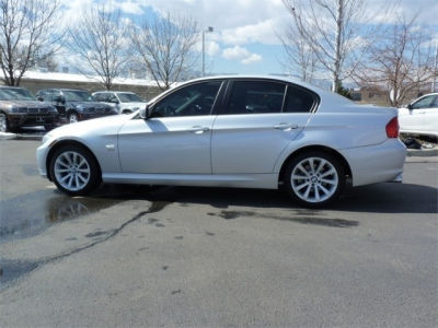 2011 BMW 328  i xDrive