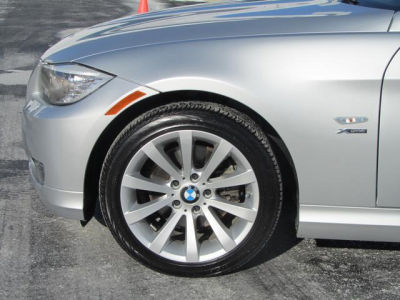 2011 BMW 328  i xDrive