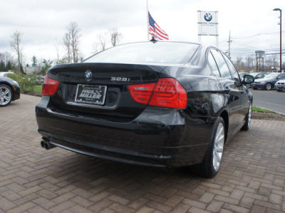 2011 BMW 328  i xDrive