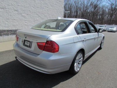 2011 BMW 328  i xDrive