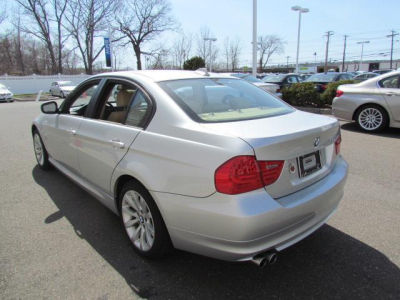 2011 BMW 328  i xDrive