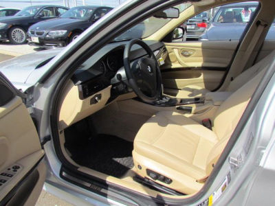 2011 BMW 328  i xDrive