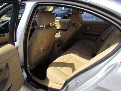 2011 BMW 328  i xDrive