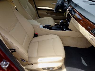 2011 BMW 328  i xDrive