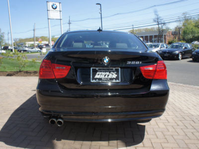 2011 BMW 328  i xDrive