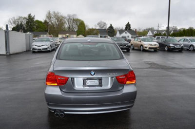 2011 BMW 328  i xDrive