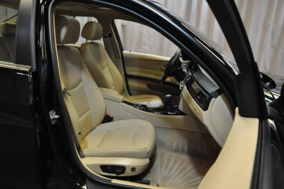 2011 BMW 328  i xDrive