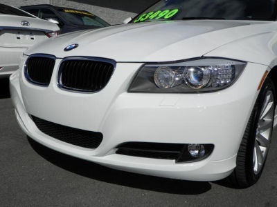 2011 BMW 328  i xDrive