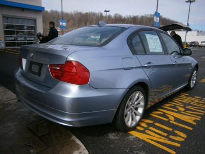 2011 BMW 328  i xDrive