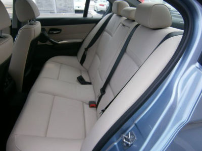 2011 BMW 328  i xDrive