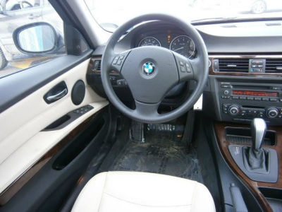 2011 BMW 328  i xDrive