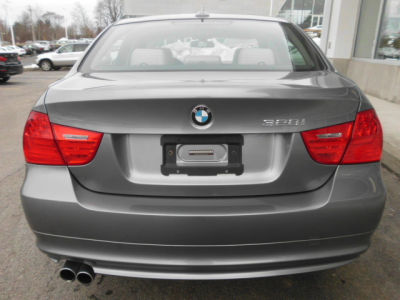 2011 BMW 328  i xDrive