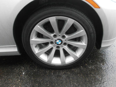 2011 BMW 328  i xDrive