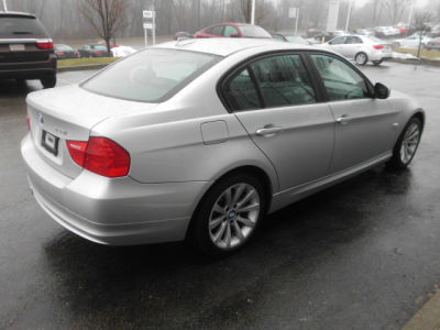2011 BMW 328  i xDrive